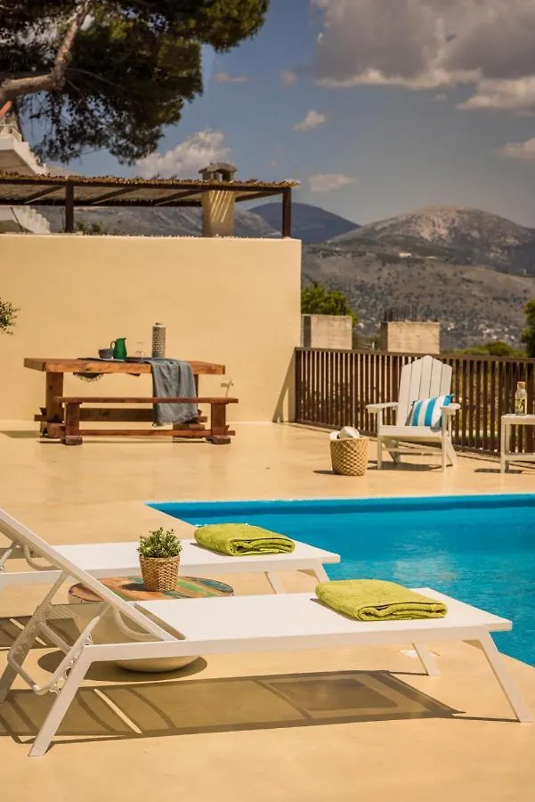 Akrolithos Villas Kouvalata